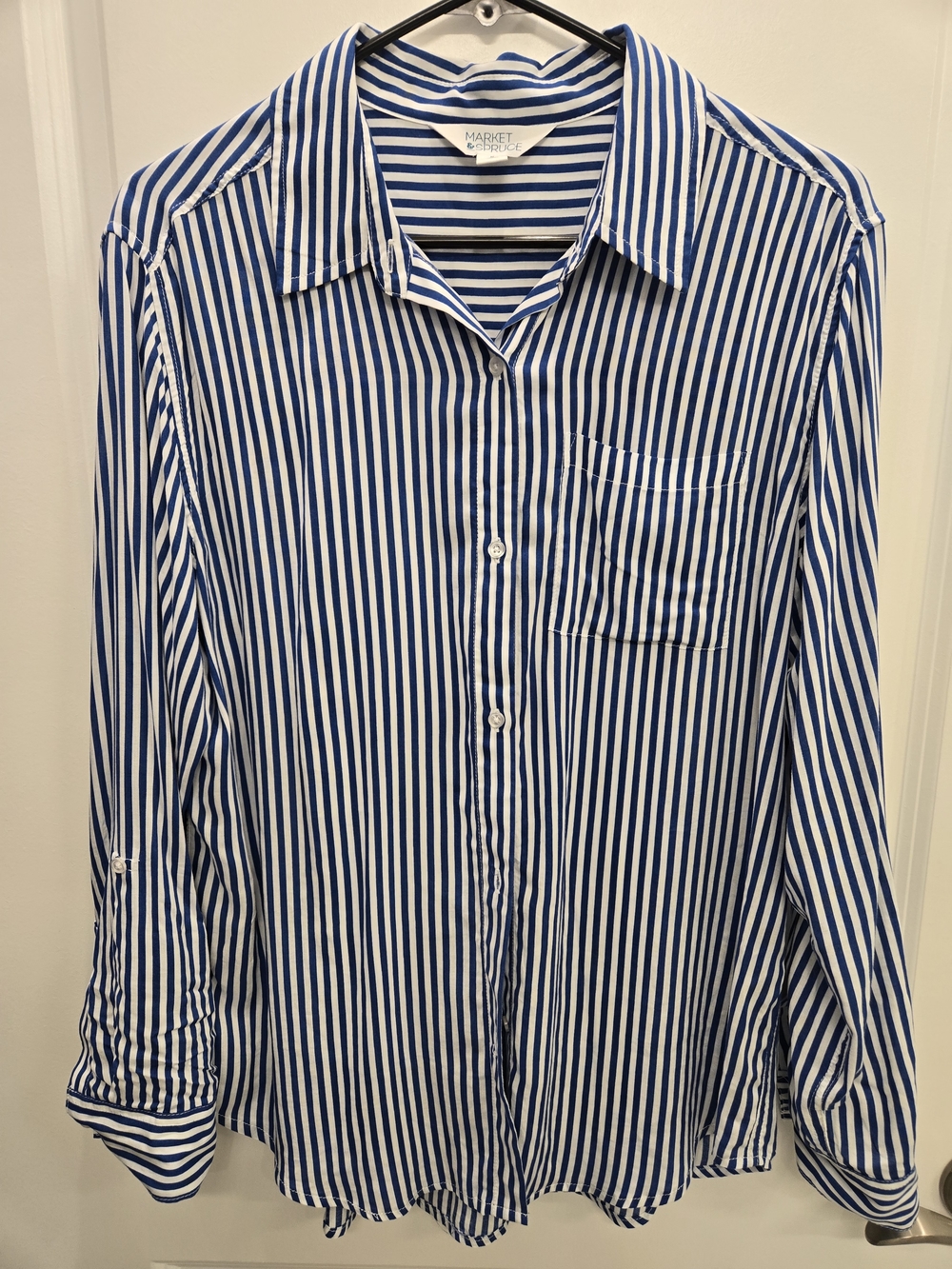 Market & Spruce Blue and White Striped Button-Up Shirt
